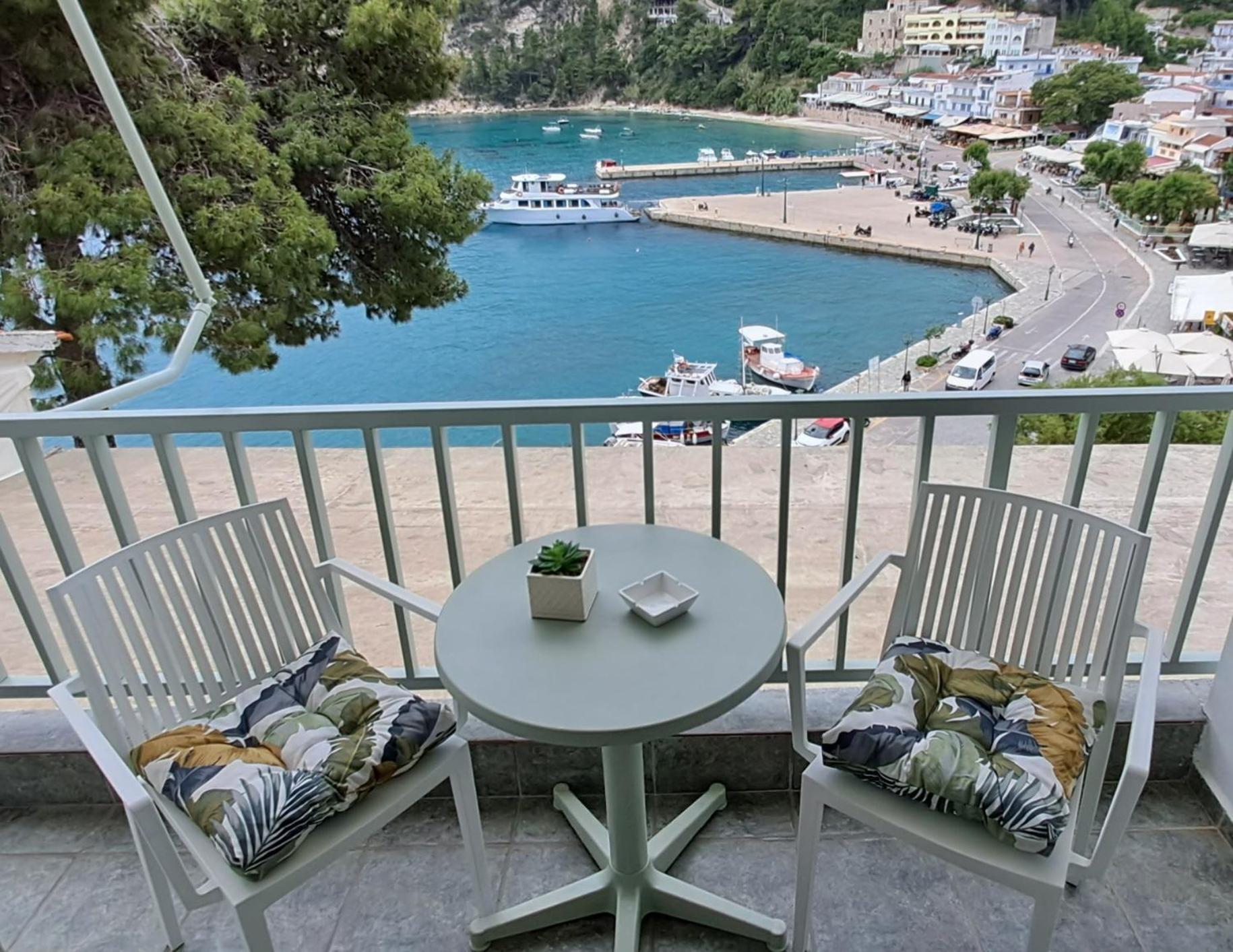 Pension Hara Patitírion Extérieur photo
